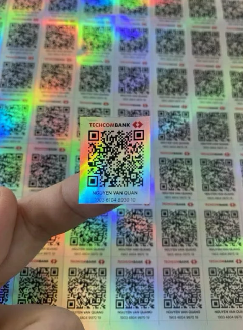Tem QR trên vật liệu phản quang