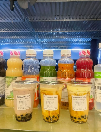 Tem nhãn trên chai đồ uống